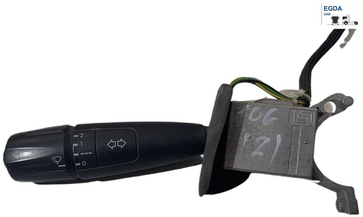 DAF - Подрулевой переключатель: фото 1 DAF - Подрулевой переключатель: фото 1