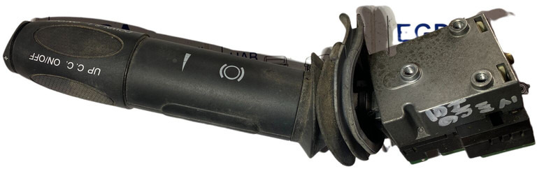 Iveco - Подрулевой переключатель: фото 1 Iveco - Подрулевой переключатель: фото 1