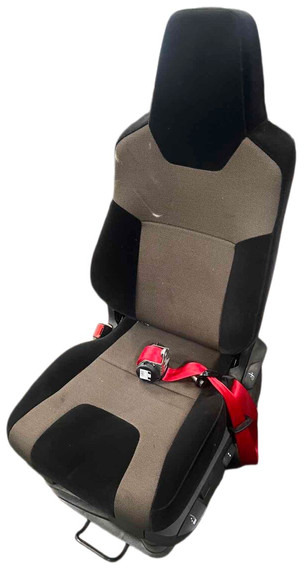 MAN 2022 - Сиденье: фото 2 MAN 2022 - Сиденье: фото 2