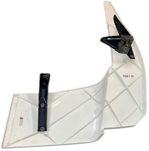 MAN - Аэродинамика/ Спойлеры: фото 2 MAN - Аэродинамика/ Спойлеры: фото 2