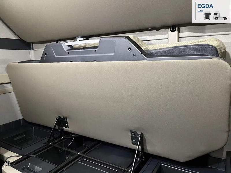 MAN TGX - Кабина и интерьер: фото 2 MAN TGX - Кабина и интерьер: фото 2