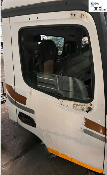 Mercedes-Benz mp4 ,Antos, Arocs 2 - Дверь и запчасти: фото 1 Mercedes-Benz mp4 ,Antos, Arocs 2 - Дверь и запчасти: фото 1
