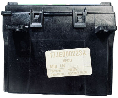 Renault MAGNUM - Блок управления: фото 1 Renault MAGNUM - Блок управления: фото 1