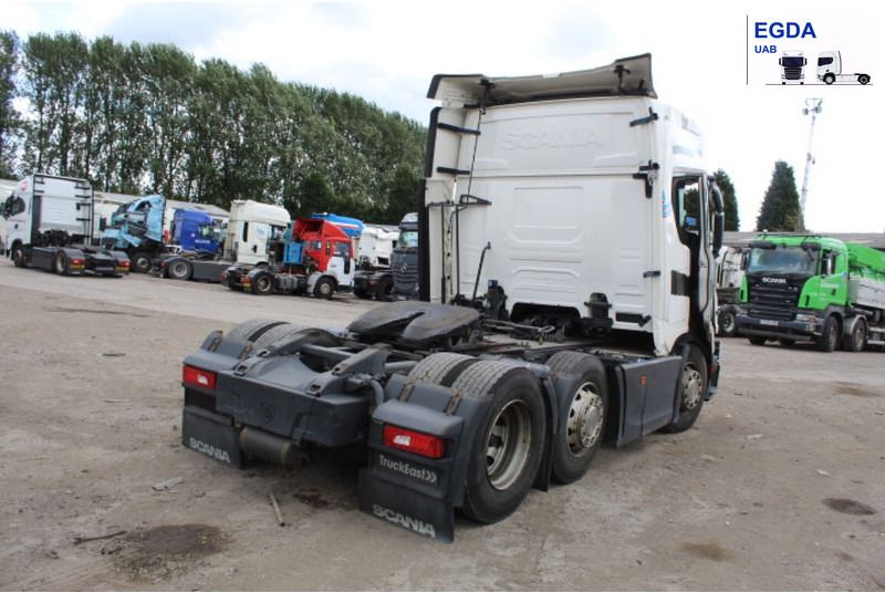 Тягач Scania R450: фото 6