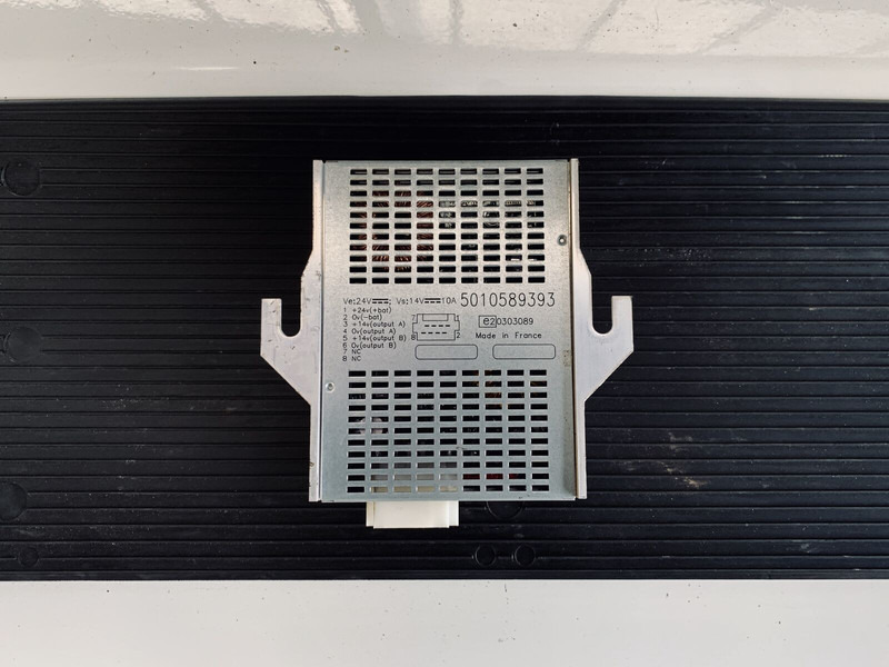 Volvo FL 280 - Блок управления: фото 1 Volvo FL 280 - Блок управления: фото 1