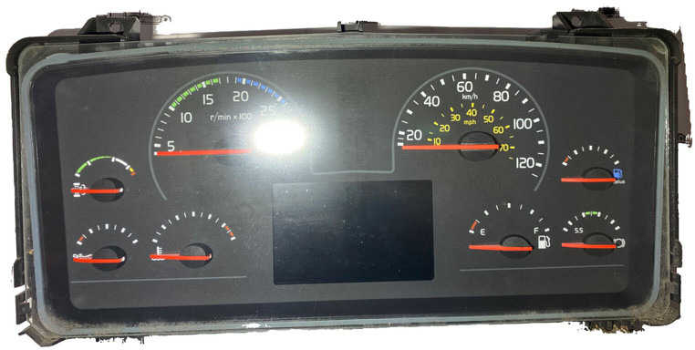 Volvo - Приборная панель: фото 1 Volvo - Приборная панель: фото 1