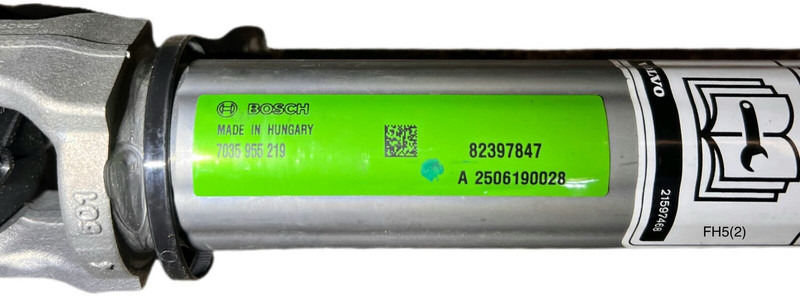 Volvo - Приводный вал: фото 2 Volvo - Приводный вал: фото 2