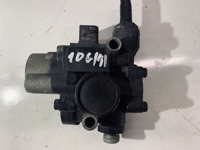 Wabco 106 - Детали тормозной системы: фото 2 Wabco 106 - Детали тормозной системы: фото 2