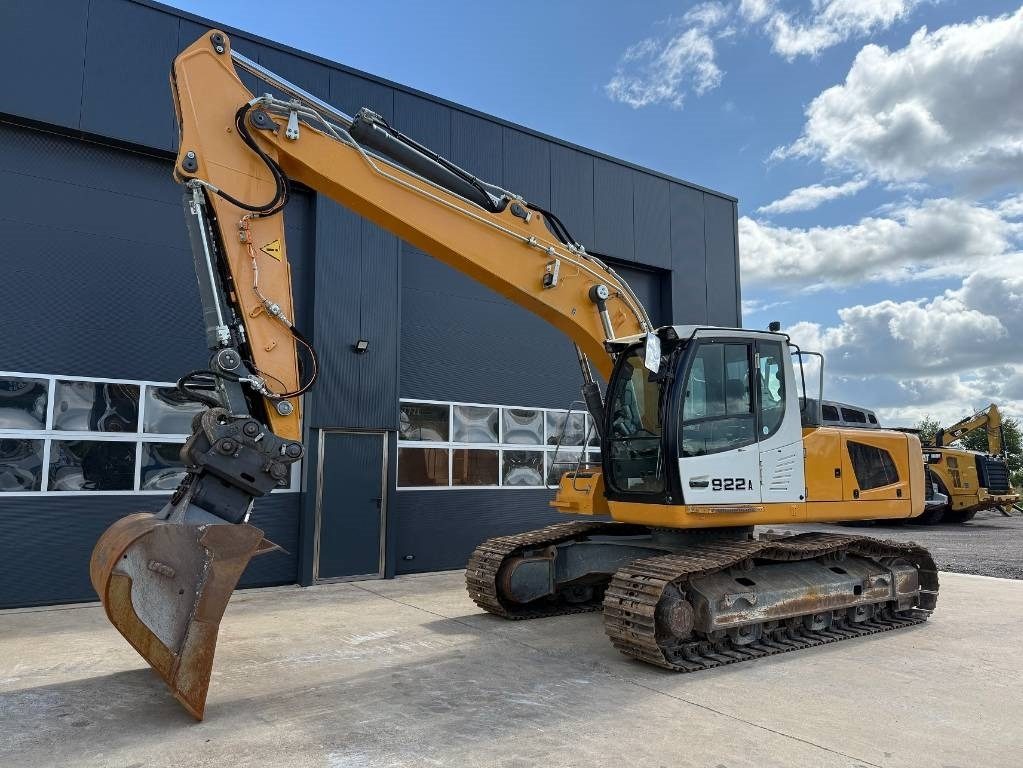 Liebherr R 922 LC - Гусеничный экскаватор: фото 1 Liebherr R 922 LC - Гусеничный экскаватор: фото 1