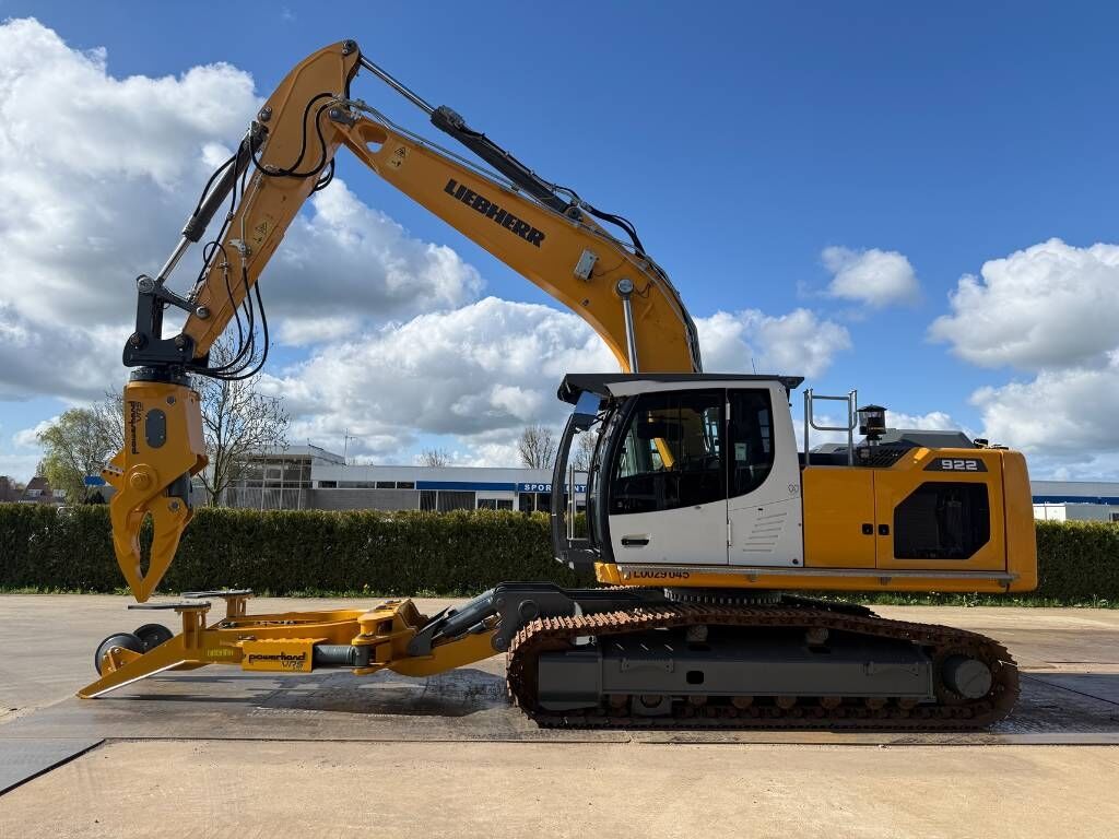Liebherr R 922 LC - Экскаватор для демонтажных работ: фото 1 Liebherr R 922 LC - Экскаватор для демонтажных работ: фото 1