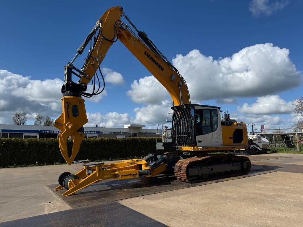 Liebherr R 922 LC - Экскаватор для демонтажных работ: фото 2 Liebherr R 922 LC - Экскаватор для демонтажных работ: фото 2
