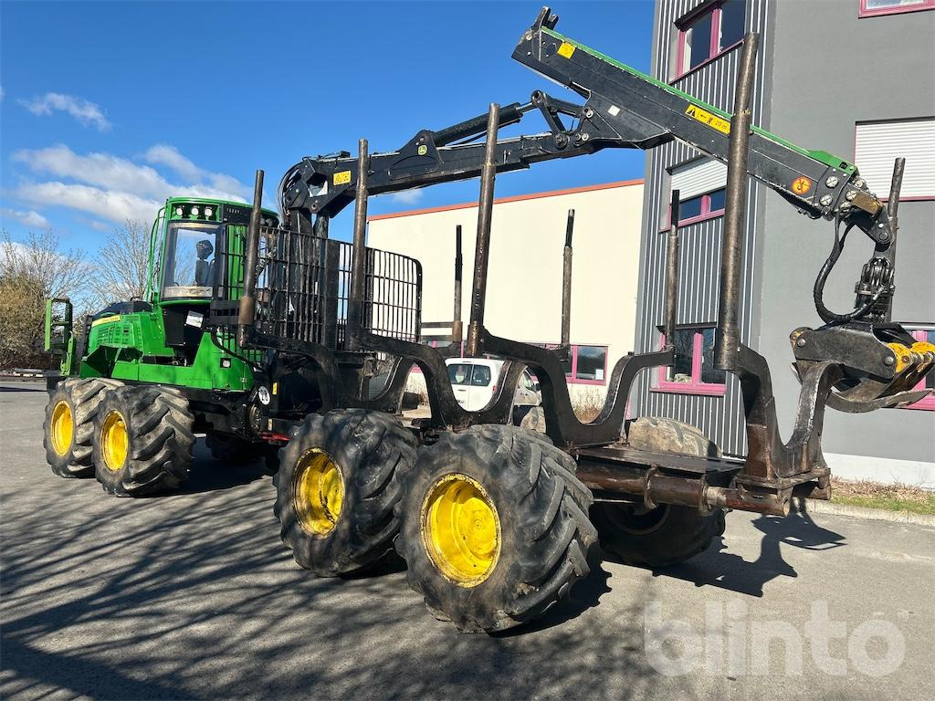 2017 John Deere 1210G Forwarder - Форвардер: фото 1 2017 John Deere 1210G Forwarder - Форвардер: фото 1