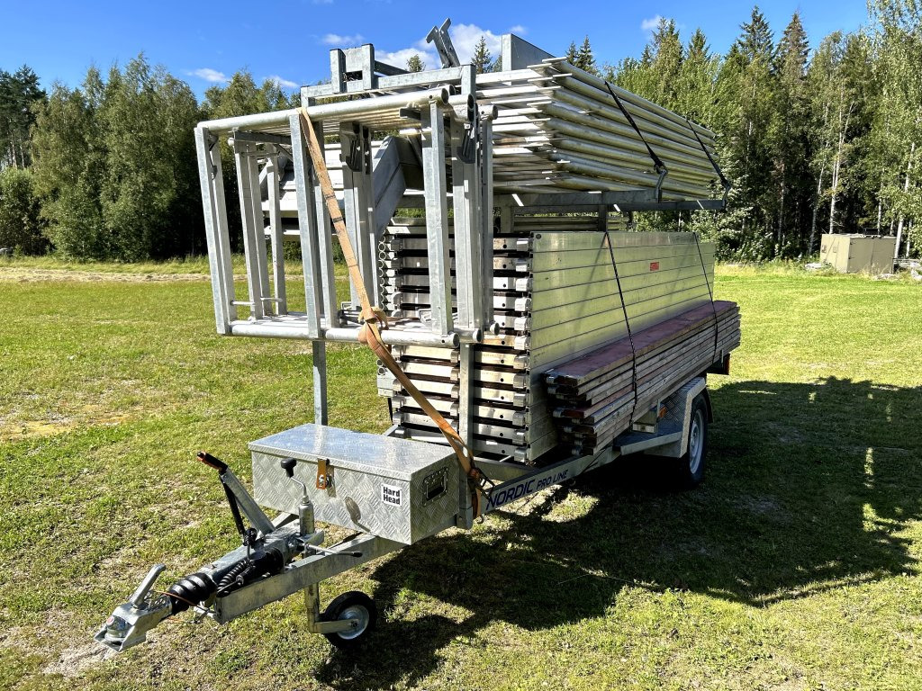 ALTRAD 2 x 9 meter + Trailer - Строительное оборудование: фото 4 ALTRAD 2 x 9 meter + Trailer - Строительное оборудование: фото 4