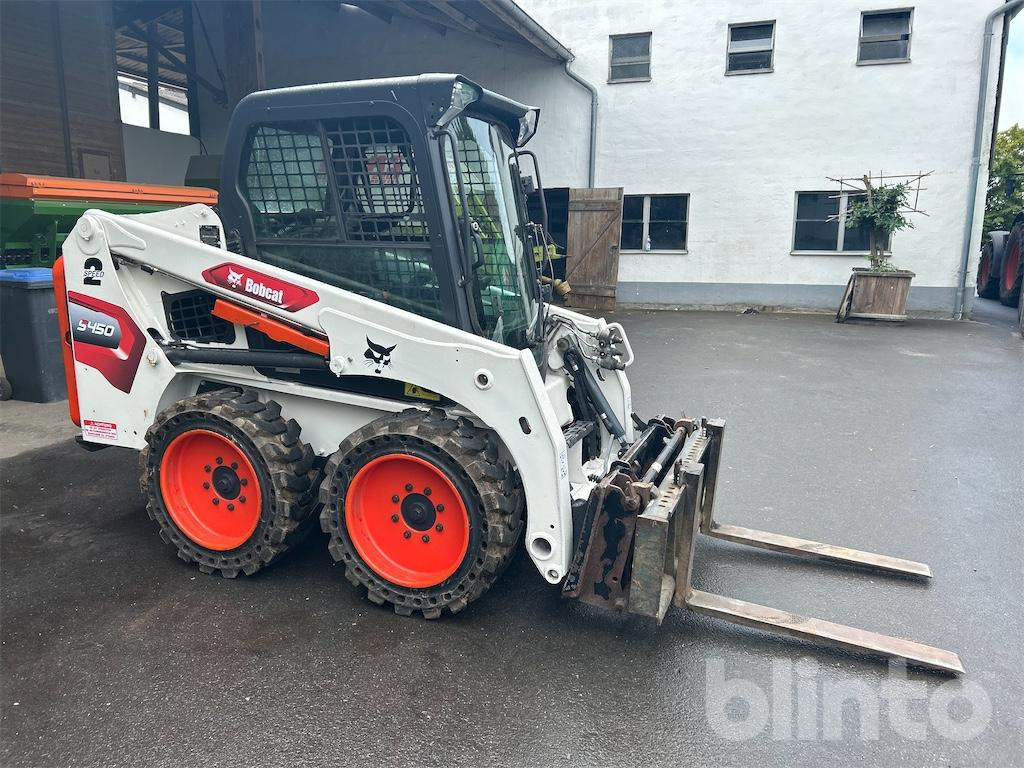 Bobcat S450 - Мини-погрузчик с бортовым поворотом: фото 2 Bobcat S450 - Мини-погрузчик с бортовым поворотом: фото 2