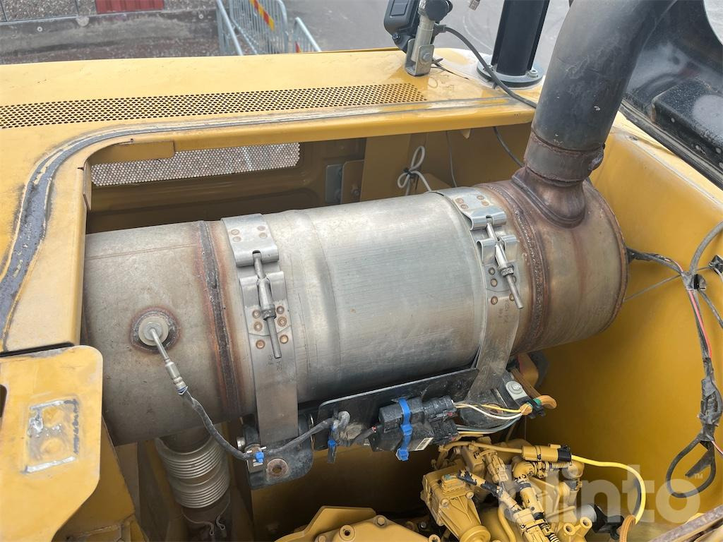 Гусеничный экскаватор CAT 312EL: фото 44