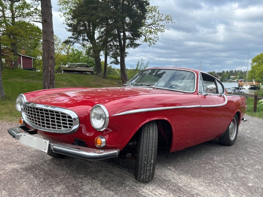 VOLVO 18335 VF - Другая техника: фото 1 VOLVO 18335 VF - Другая техника: фото 1