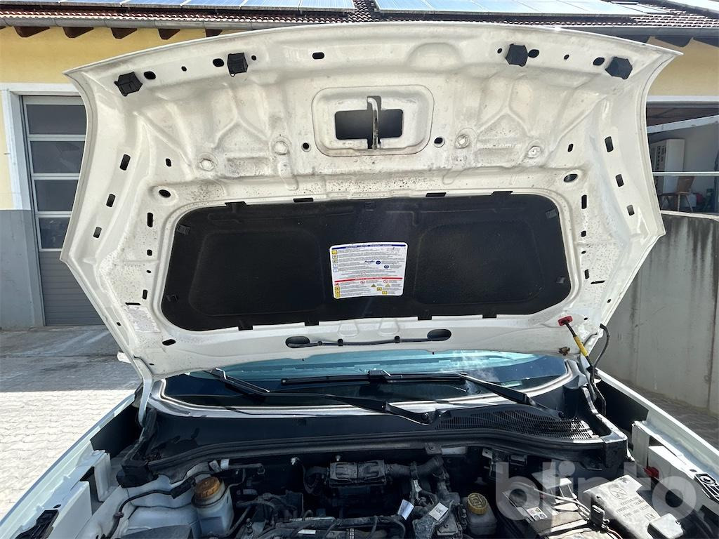 Малотоннажный бортовой грузовик Fiat Doblo Work Up (2022): фото 49 Малотоннажный бортовой грузовик Fiat Doblo Work Up (2022): фото 49