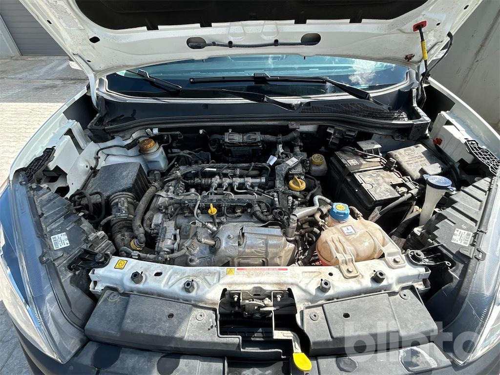 Малотоннажный бортовой грузовик Fiat Doblo Work Up (2022): фото 44 Малотоннажный бортовой грузовик Fiat Doblo Work Up (2022): фото 44