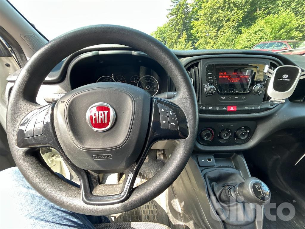 Малотоннажный бортовой грузовик Fiat Doblo Work Up (2022): фото 41 Малотоннажный бортовой грузовик Fiat Doblo Work Up (2022): фото 41