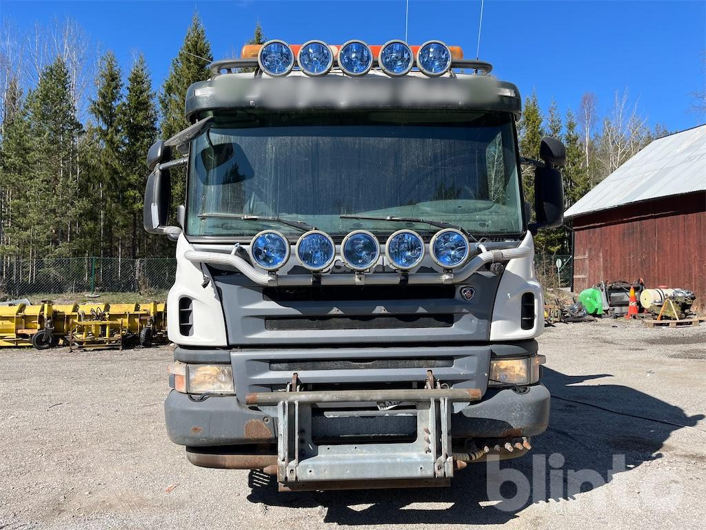 SCANIA P310CB6X2MNZ Plogbil - Грузовик: фото 2 SCANIA P310CB6X2MNZ Plogbil - Грузовик: фото 2
