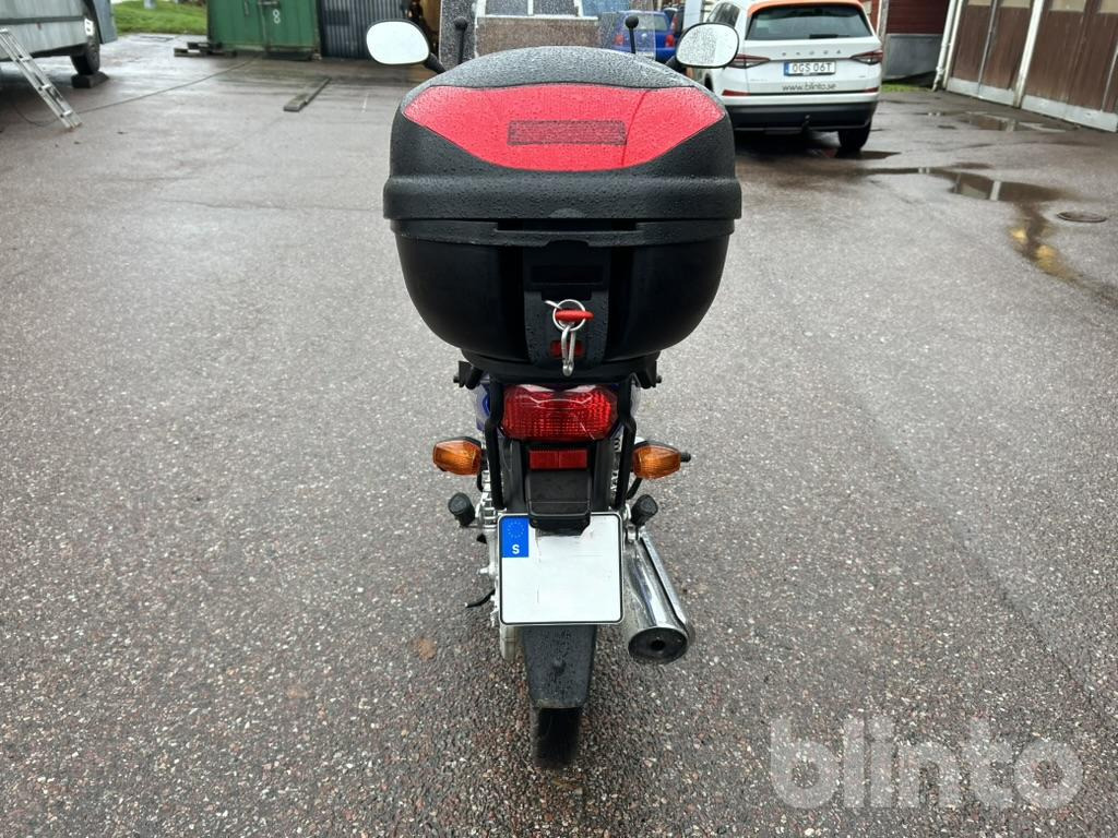 HONDA INNOVA 125 - Мотоцикл: фото 4 HONDA INNOVA 125 - Мотоцикл: фото 4