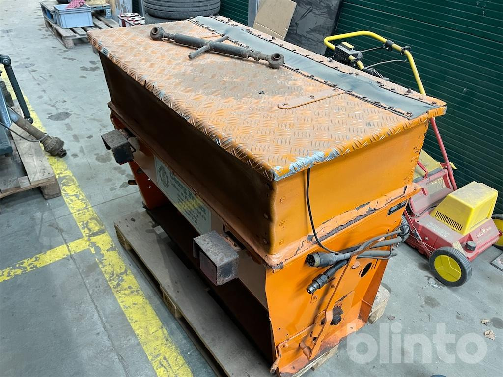 Трактор Holder C 30 (1992): фото 24 Трактор Holder C 30 (1992): фото 24