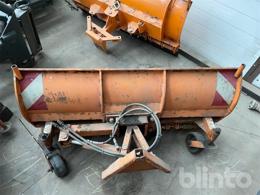 Трактор Holder C 30 (1992): фото 22 Трактор Holder C 30 (1992): фото 22