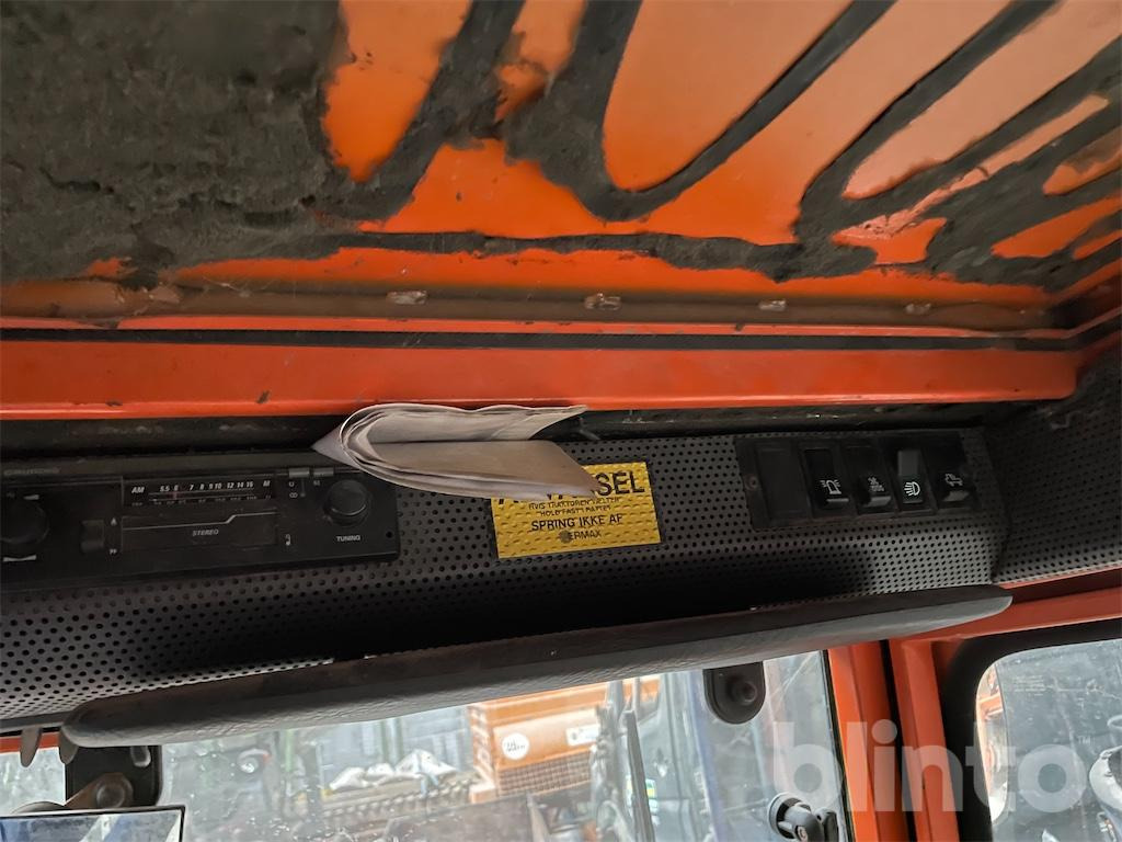 Трактор Holder C 30 (1992): фото 12 Трактор Holder C 30 (1992): фото 12