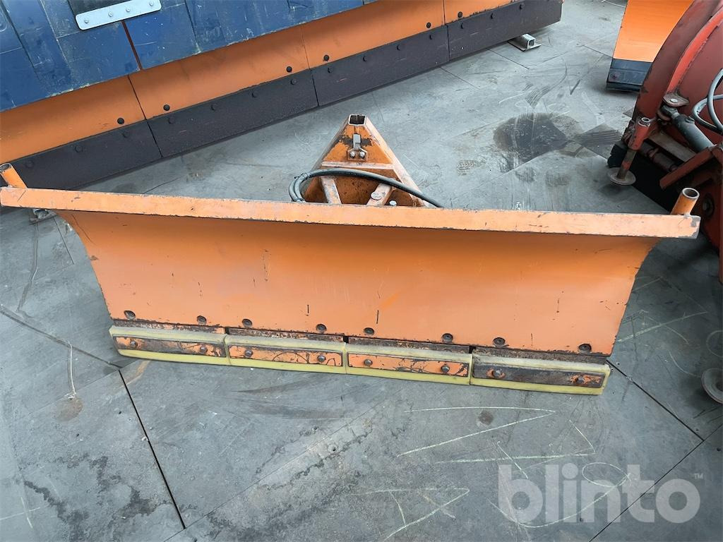 Трактор Holder C 30 (1992): фото 16 Трактор Holder C 30 (1992): фото 16