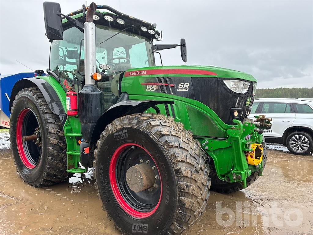 JOHN DEERE - Трактор: фото 3 JOHN DEERE - Трактор: фото 3