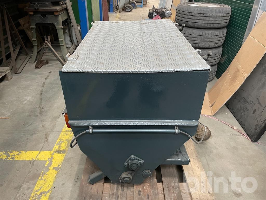 Коммунальная/ Специальная техника Kramer Tremo 401L (1991): фото 20 Коммунальная/ Специальная техника Kramer Tremo 401L (1991): фото 20