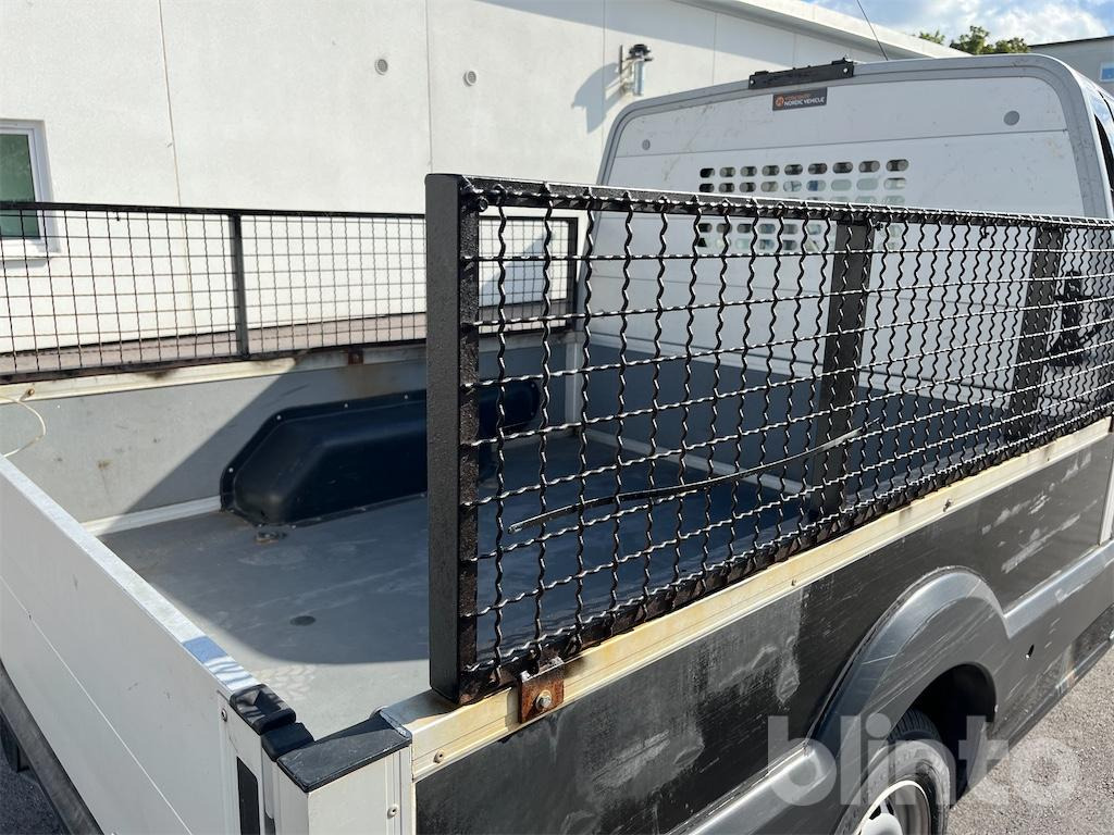 Лёгкий коммерческий автомобиль PEUGEOT: фото 21 Лёгкий коммерческий автомобиль PEUGEOT: фото 21