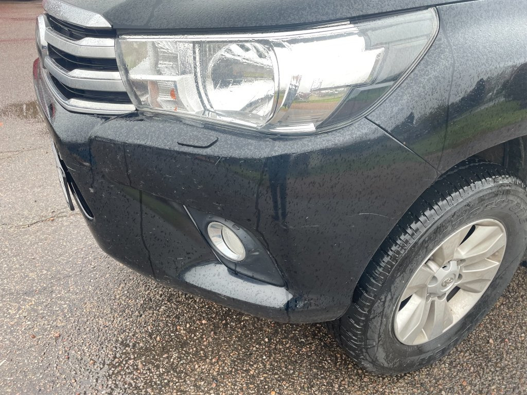 TOYOTA Hilux - Лёгкий коммерческий автомобиль: фото 5 TOYOTA Hilux - Лёгкий коммерческий автомобиль: фото 5