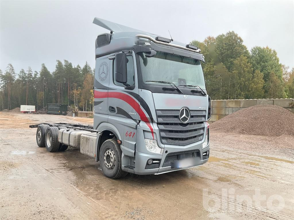 MERCEDES-BENZ ACTROS - Грузовик-шасси: фото 5 MERCEDES-BENZ ACTROS - Грузовик-шасси: фото 5