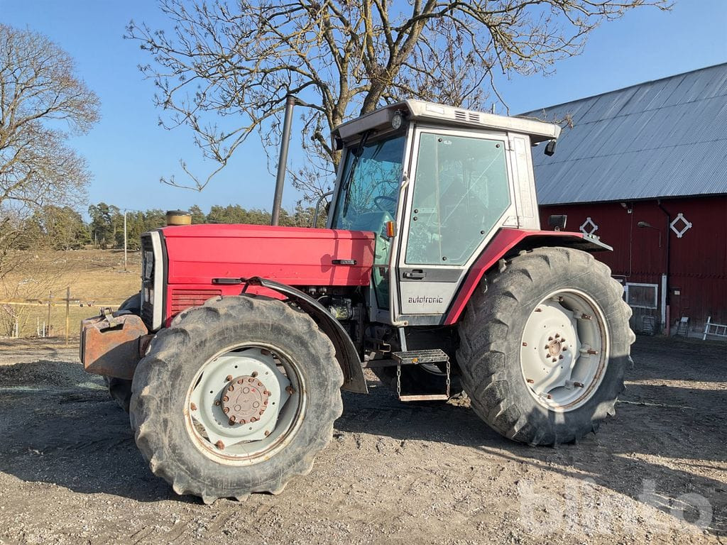 MF 3080 4 WD - Трактор: фото 5 MF 3080 4 WD - Трактор: фото 5