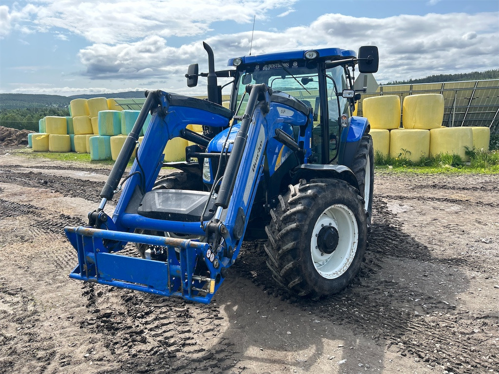 NEW HOLLAND TS 100A 4WD - Трактор: фото 1 NEW HOLLAND TS 100A 4WD - Трактор: фото 1
