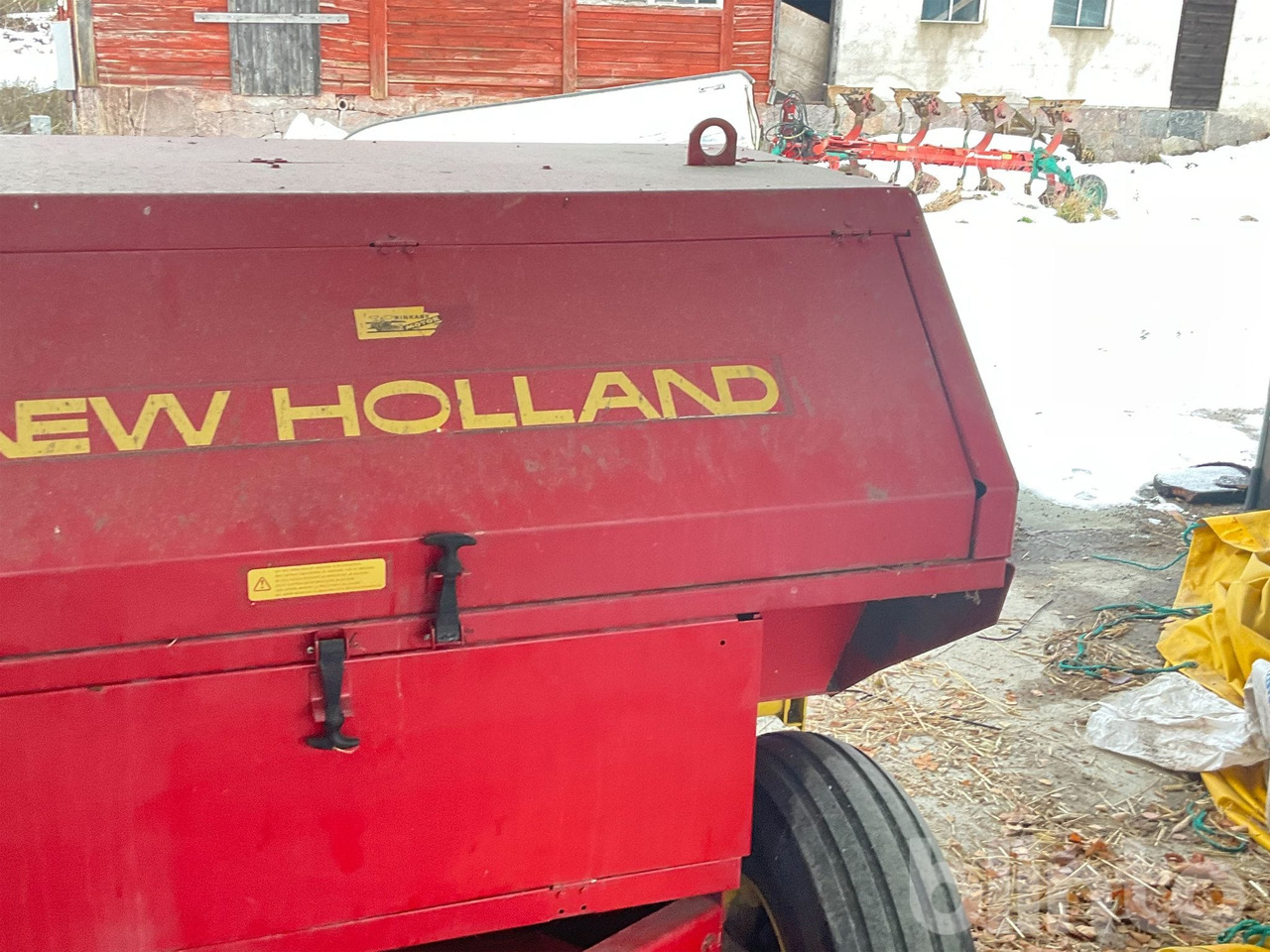 Пресс-подборщик тюковый New Holland 377: фото 22 Пресс-подборщик тюковый New Holland 377: фото 22