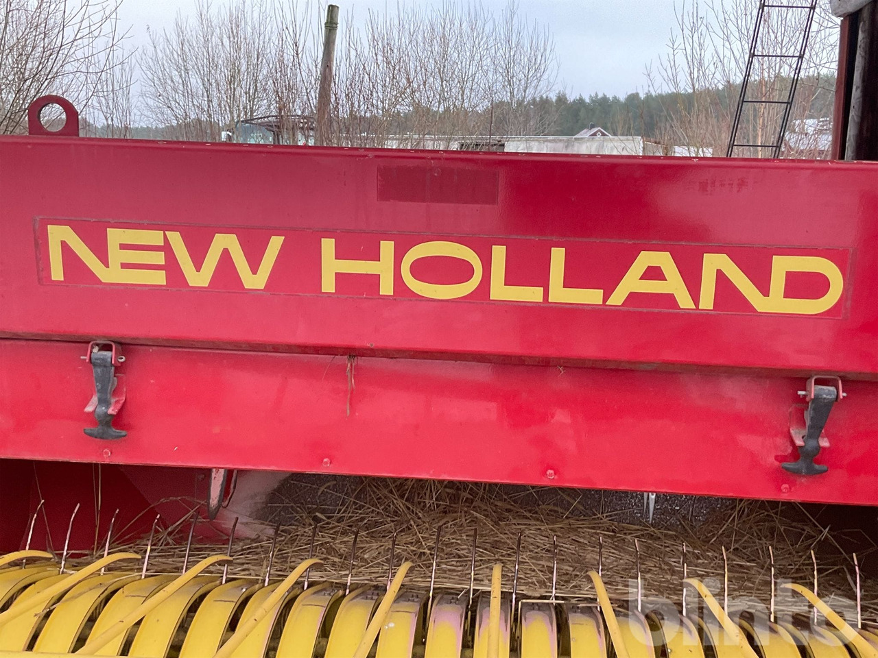 Пресс-подборщик тюковый New Holland 377: фото 12 Пресс-подборщик тюковый New Holland 377: фото 12