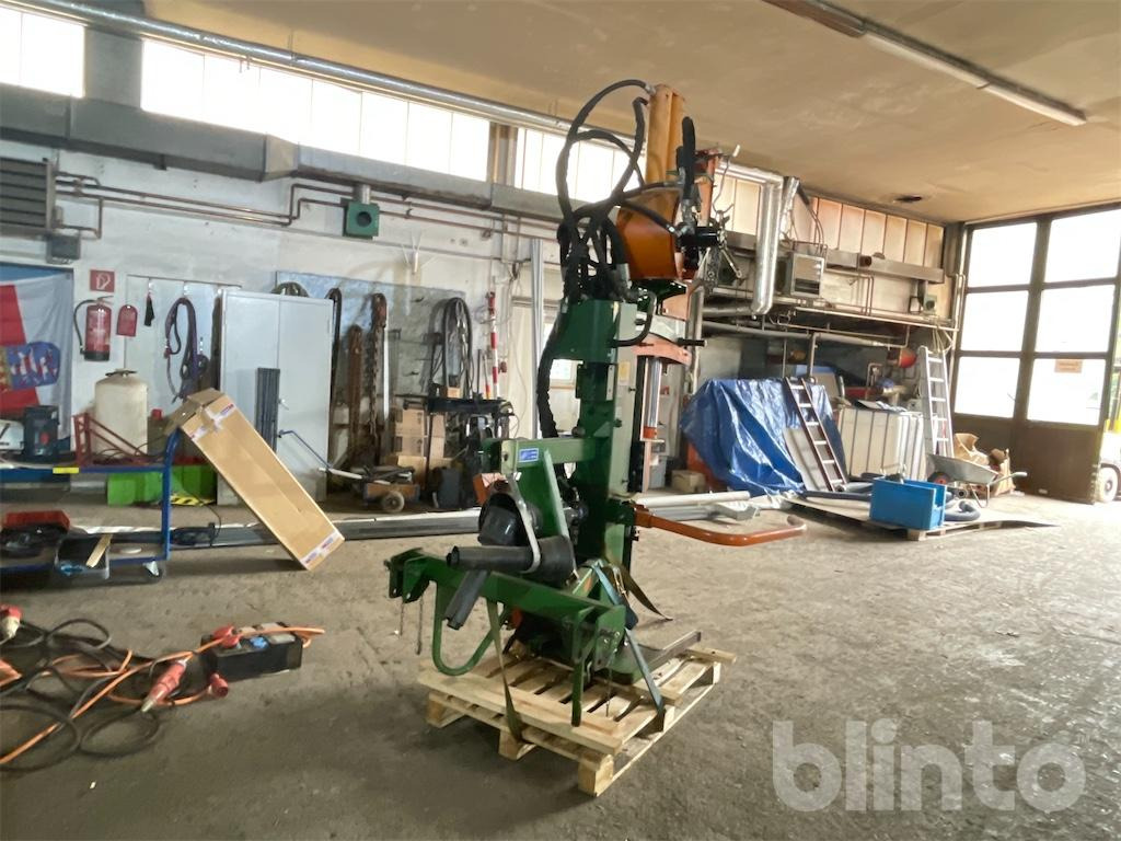 Posch Hydo Combi 24 (2012) - Дровокол: фото 4 Posch Hydo Combi 24 (2012) - Дровокол: фото 4