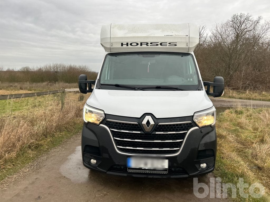 RENAULT UMESLÄP - Коневоз: фото 2 RENAULT UMESLÄP - Коневоз: фото 2