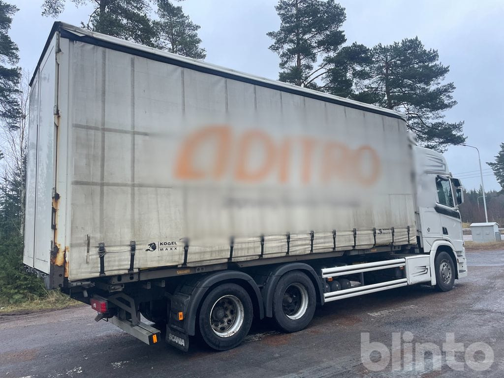 SCANIA R580 B6X2NB Nextgen - Тентованный грузовик: фото 3 SCANIA R580 B6X2NB Nextgen - Тентованный грузовик: фото 3