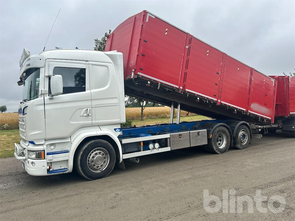 SCANIA R580LB6X2*4MNB - Nybesiktigad - Самосвал: фото 1 SCANIA R580LB6X2*4MNB - Nybesiktigad - Самосвал: фото 1