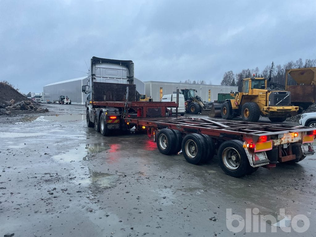 SCANIA R124LA6X2/4 NA med trailer - Тягач, Полуприцеп бортовой/ Платформа: фото 4 SCANIA R124LA6X2/4 NA med trailer - Тягач, Полуприцеп бортовой/ Платформа: фото 4