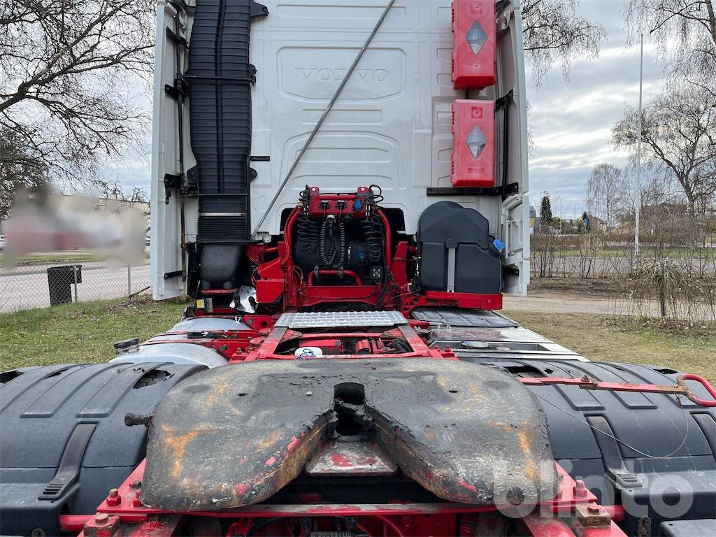 Тягач VOLVO FH 6*2: фото 16