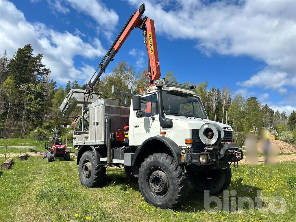 UNIMOG U 2150 L 4X4 med kran / personkorg / grävaggregat - Автоманипулятор: фото 3 UNIMOG U 2150 L 4X4 med kran / personkorg / grävaggregat - Автоманипулятор: фото 3