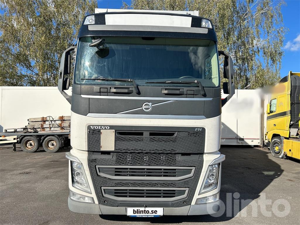 VOLVO FH 6*2 - Грузовик с закрытым кузовом: фото 2 VOLVO FH 6*2 - Грузовик с закрытым кузовом: фото 2