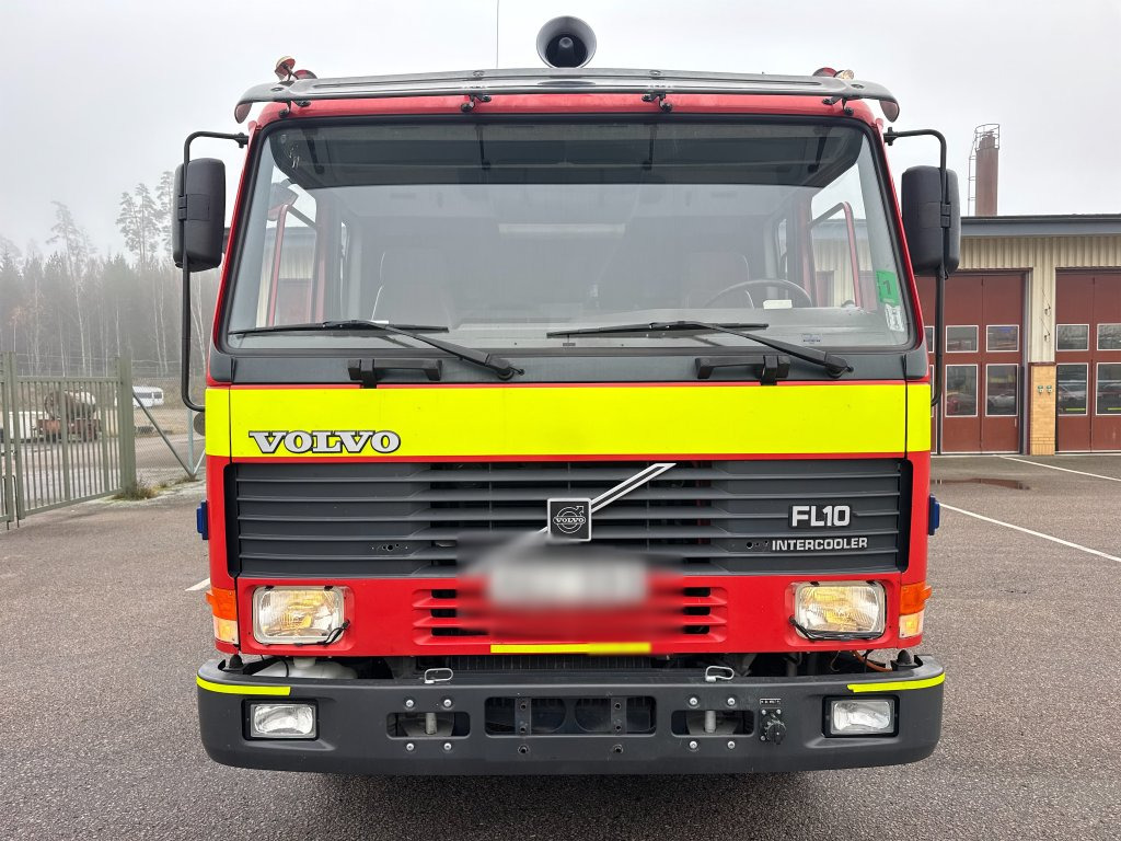 VOLVO FL10 4X2 - Пожарная машина: фото 2 VOLVO FL10 4X2 - Пожарная машина: фото 2