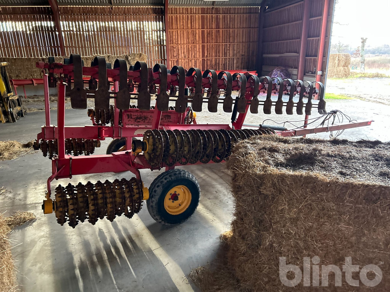 Väderstad Rexius 820 - Полевой каток: фото 4 Väderstad Rexius 820 - Полевой каток: фото 4