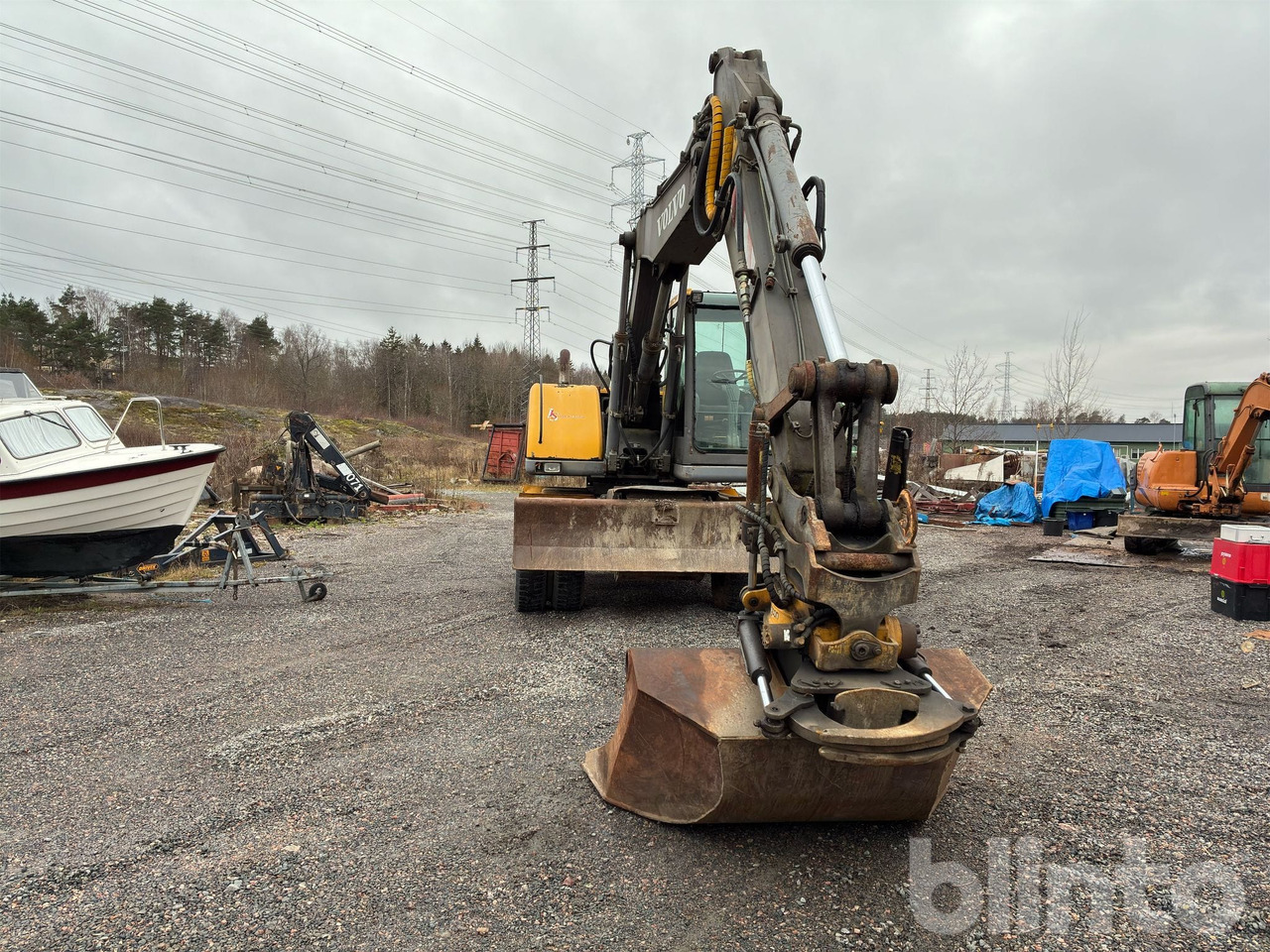 Volvo EW 140 - Колёсный экскаватор: фото 3 Volvo EW 140 - Колёсный экскаватор: фото 3