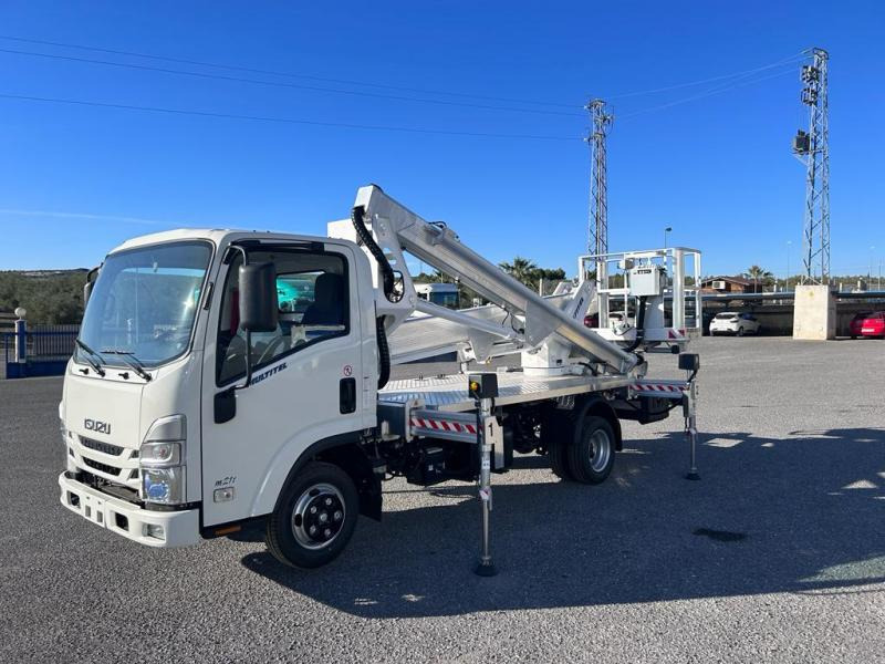 Isuzu HX200 - Грузовик с подъемником: фото 3 Isuzu HX200 - Грузовик с подъемником: фото 3
